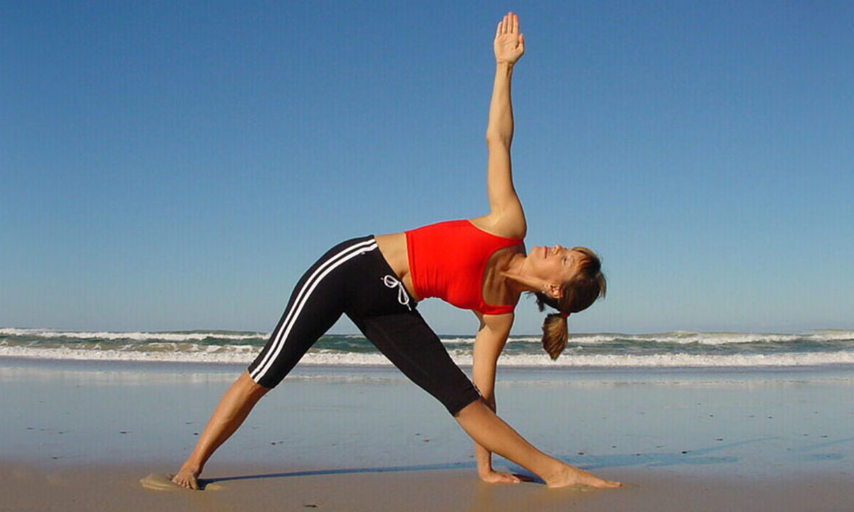 trikonasana