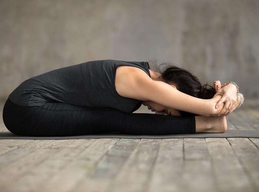 paschimottanasana